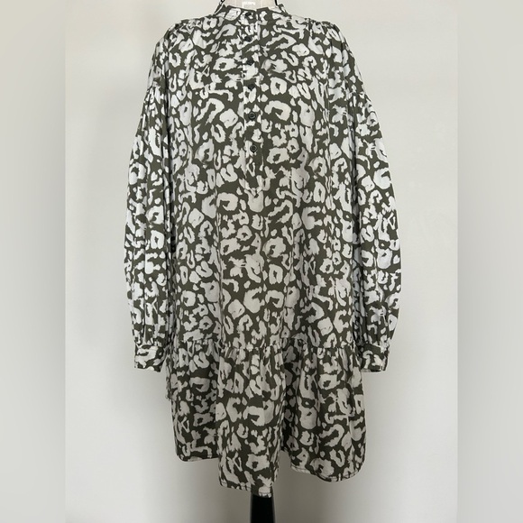 5/$25 Elizabeth and James like new babydoll style dress  size small - Picture 3 of 15